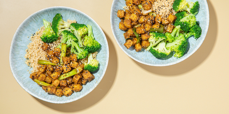 General Tso’s Tofu with Quinoa & Steamed Broccoli